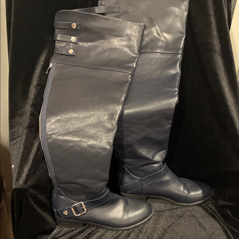 Stylish Navy Knee Boots
